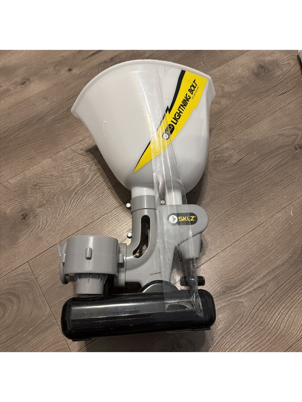PARTS MISSING SEE PHOTOS SKLZ Lightning Bolt Pro Pitching Machine